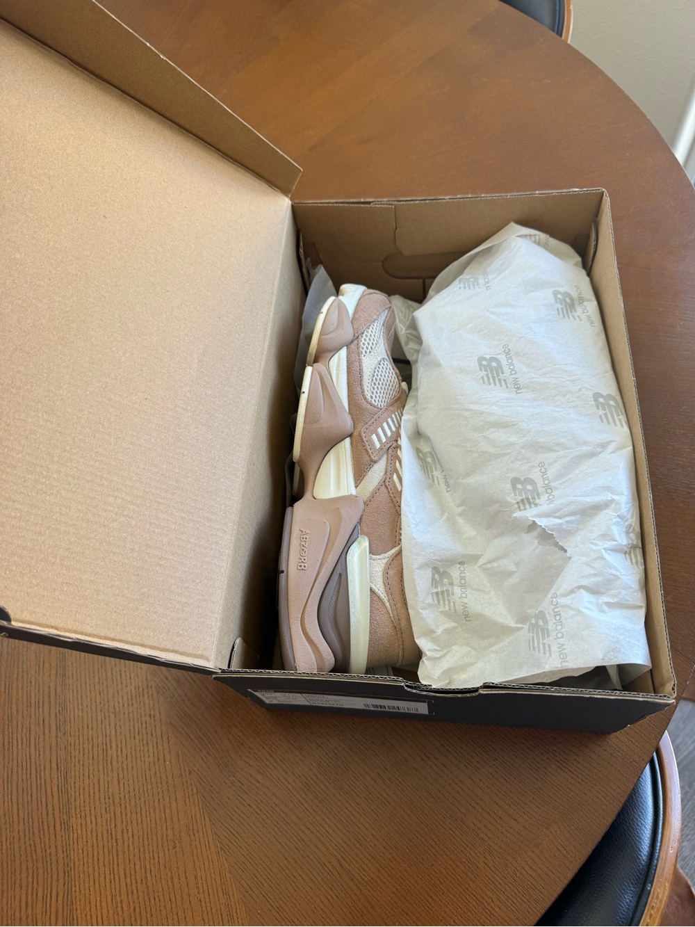 New Balance Women's Beige and white Mesh & Suede Sneakers - Picture 7 of 8